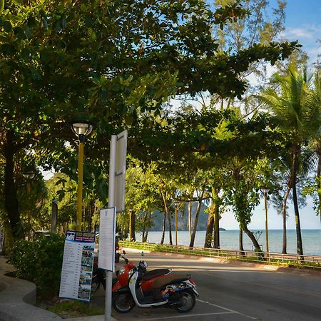 Хостел Irest Ao Nang Seafront Экстерьер фото