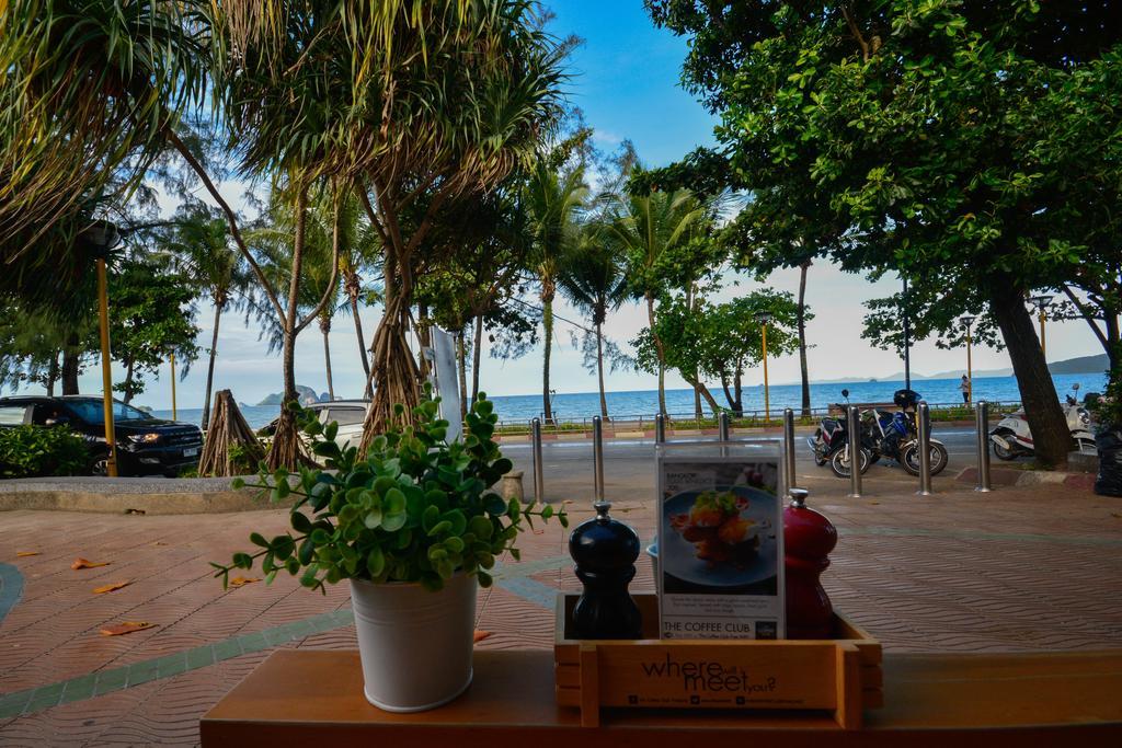 Хостел Irest Ao Nang Seafront Экстерьер фото